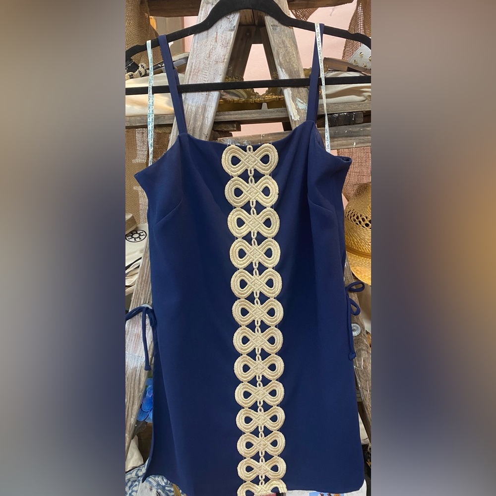 Lilly Pulitzer Navy and Gold Skort